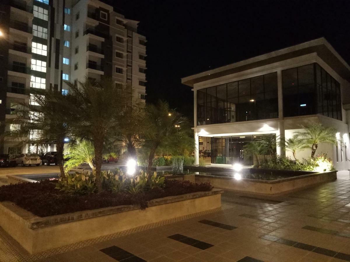 Icolor Home&Stay Ch6 Tanah Rata Exterior foto